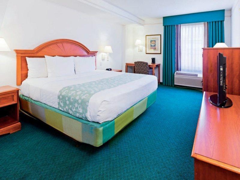 La Quinta By Wyndham Airport