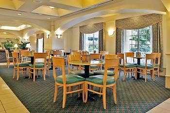La Quinta By Wyndham Airport 3*