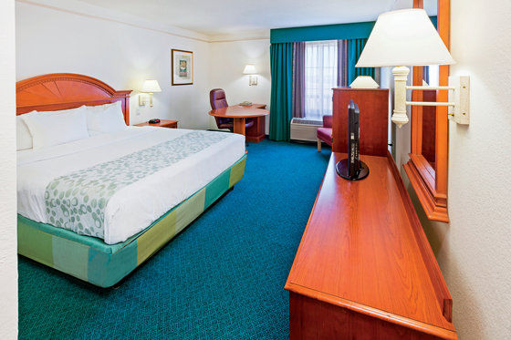 La Quinta By Wyndham Airport Hotel San Antonio