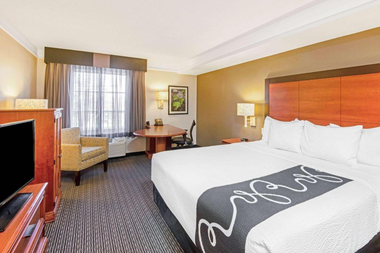 La Quinta By Wyndham Airport 3*
