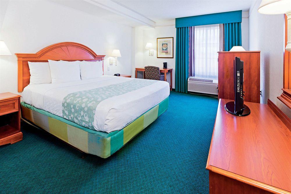 La Quinta By Wyndham Airport 3*