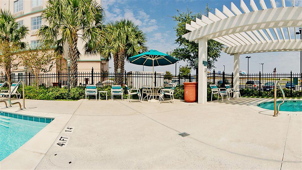 La Quinta By Wyndham Airport Hotel San Antonio