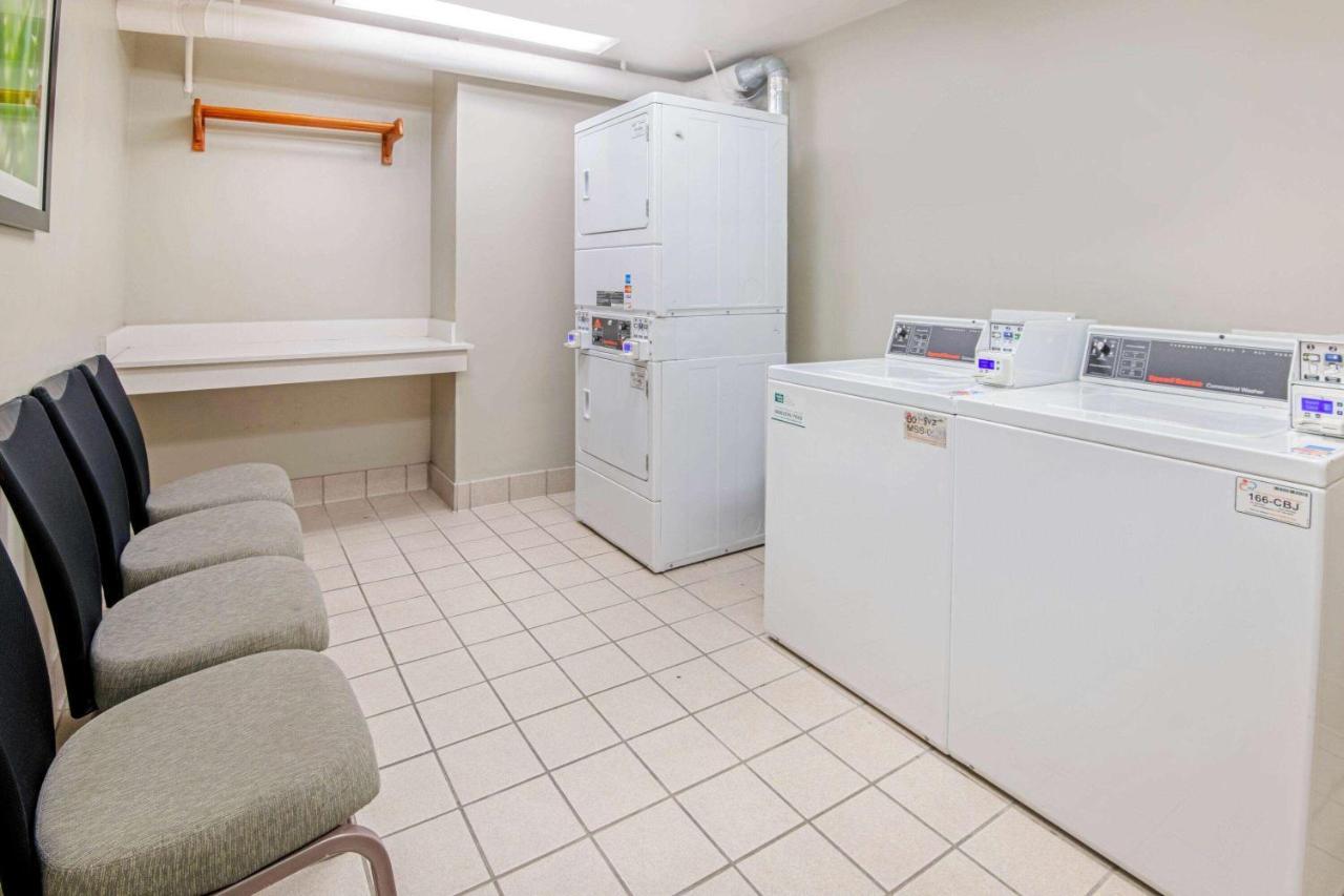 La Quinta By Wyndham Airport San Antonio